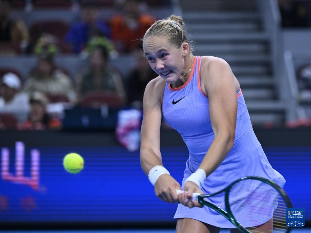 中场球员 中场球员