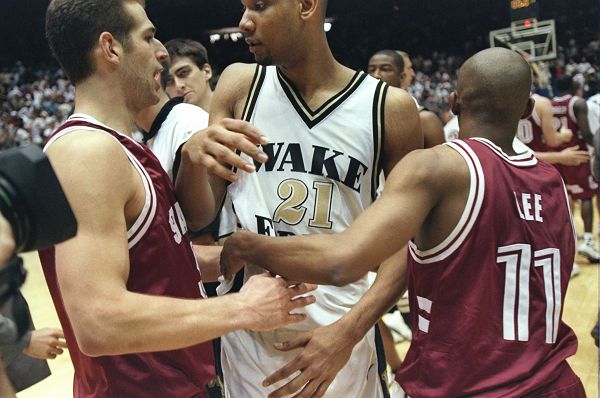 新人对球队 新人对球队